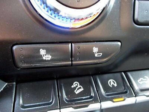 Used 2020 GMC Sierra 1500 Elevation image 2