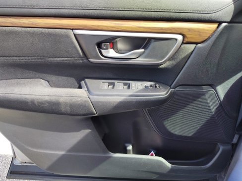 Used 2017 Honda CR-V EX image 16
