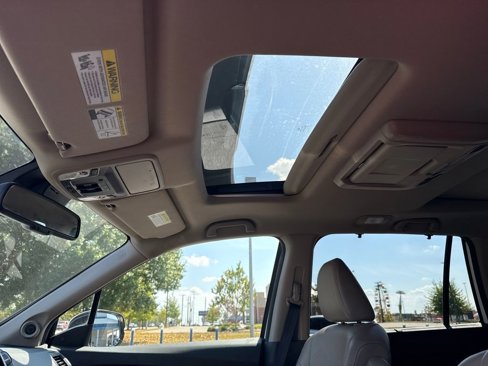 Used 2016 Honda Pilot Elite image 22