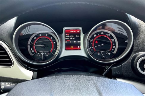 Used 2020 Dodge Journey SE w/ SE Popular Equipment Group image 22