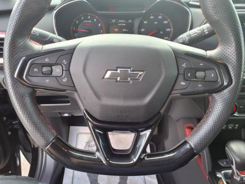 Used 2022 Chevrolet TrailBlazer RS image 13