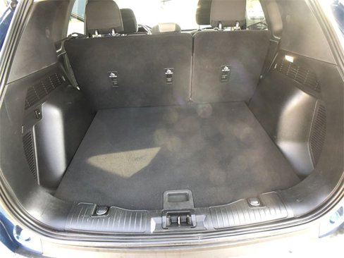 Used 2020 Ford Escape SE image 22