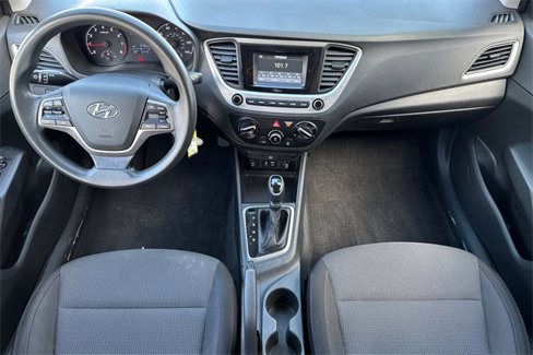 Used 2020 Hyundai Accent SE image 13