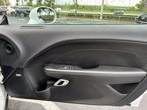 Used 2017 Dodge Challenger SXT Plus image 13