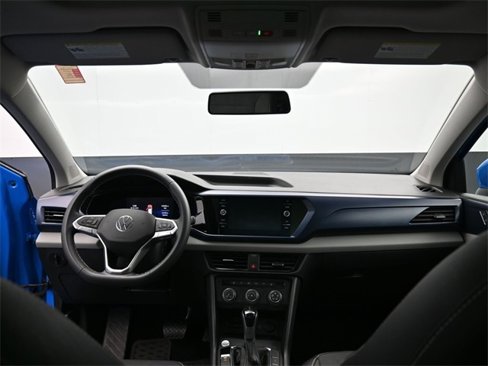 Used 2022 Volkswagen Taos SE image 28