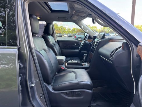 Used 2021 Nissan Armada SL w/ Captain's Chairs Package image 20