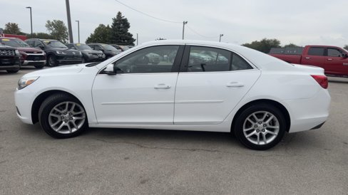 Used 2014 Chevrolet Malibu LT w/ Power Convenience Package image 4