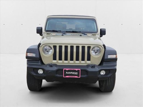 Certified 2022 Jeep Wrangler Sport S image 2