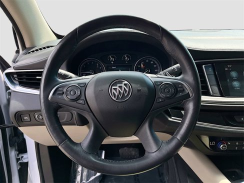 Used 2019 Buick Enclave Essence image 9