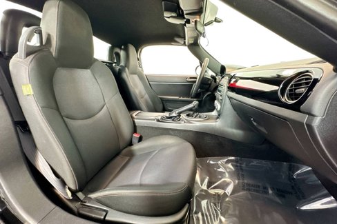 Used 2015 MAZDA MX-5 Miata Club image 21