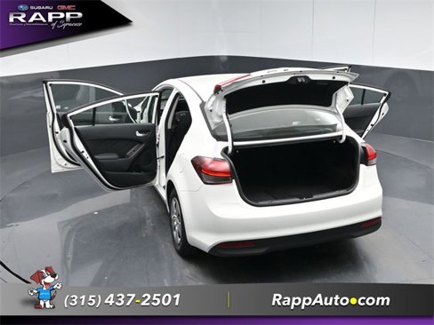 Used 2017 Kia Forte LX image 27