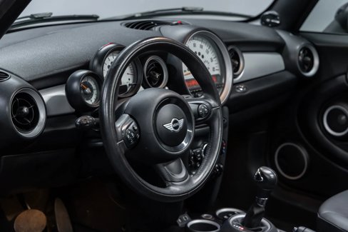 Used 2014 MINI Cooper Convertible image 15