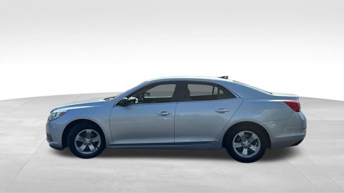 Used 2015 Chevrolet Malibu LS image 4