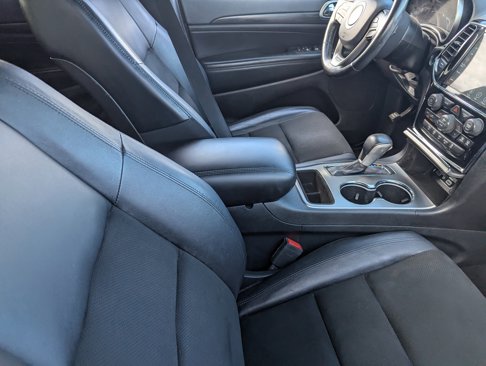 Used 2020 Jeep Grand Cherokee Altitude image 7