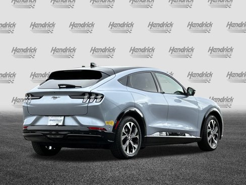 Used 2022 Ford Mustang Mach-E Premium image 5