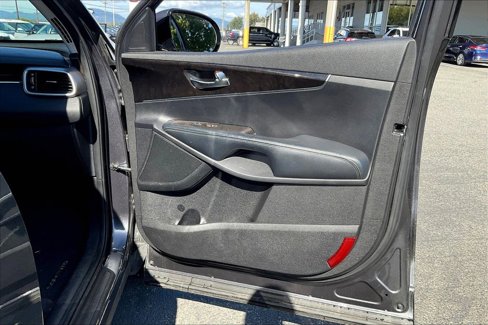 Used 2017 Kia Sorento LX w/ LX V6 Convenience Package image 27