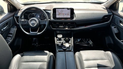 Used 2023 Nissan Rogue SL w/ SL Premium Package image 21