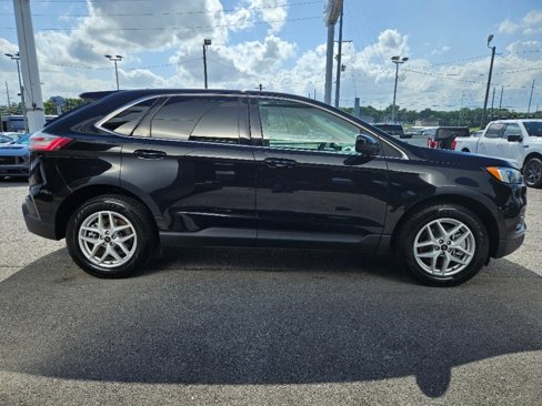 Used 2023 Ford Edge SEL image 7