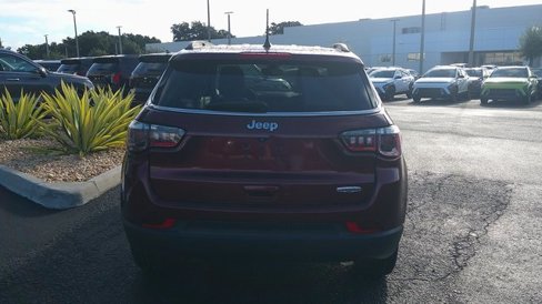 Used 2021 Jeep Compass Latitude image 18
