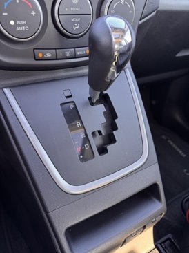 Used 2012 MAZDA MAZDA5 Grand Touring image 10