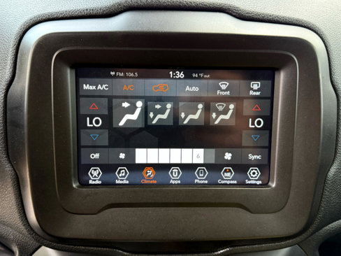 Used 2020 Jeep Renegade Sport image 14