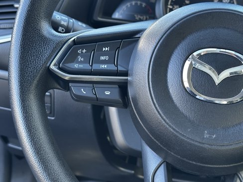 Used 2017 MAZDA MAZDA3 Sport image 23