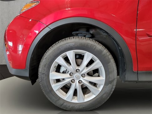 Used 2015 Toyota RAV4 Limited image 22