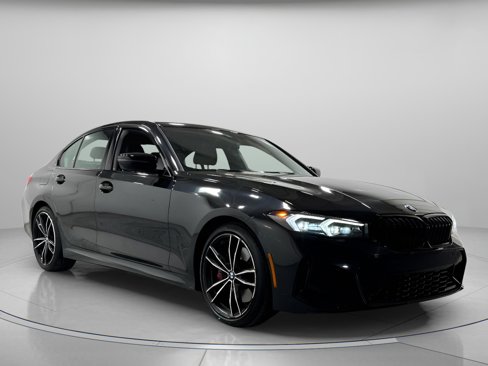 Used 2023 BMW 330i xDrive Sedan w/ M Sport Package image 5