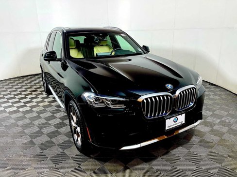 Used 2022 BMW X3 xDrive30i w/ Convenience Package image 2
