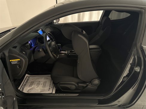 Used 2013 Hyundai Genesis 2.0T image 28