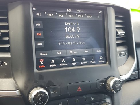 Used 2019 RAM 1500 Big Horn image 16