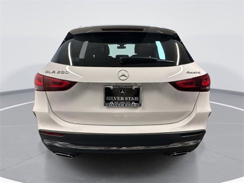Used 2022 Mercedes-Benz GLA 250 4MATIC image 3