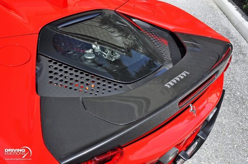Used 2023 Ferrari SF90 Spider image 37