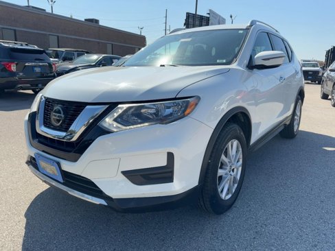 Used 2018 Nissan Rogue SV image 8