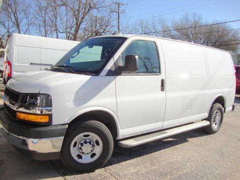 Used 2021 Chevrolet Express 2500 w/ Driver Convenience Package image 2
