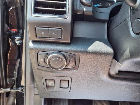 Used 2020 Ford Expedition Max Limited w/ Special Edition Package image 19