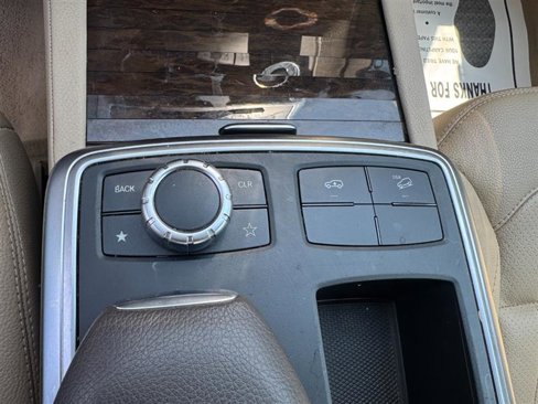 Used 2013 Mercedes-Benz GL 450 4MATIC image 32