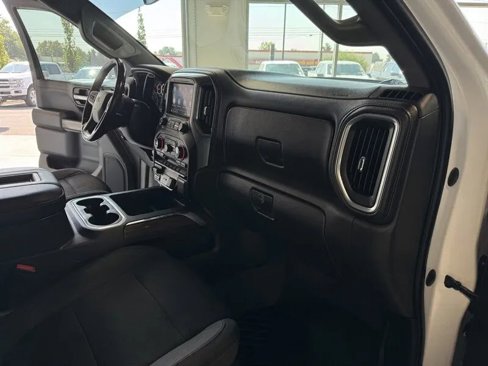 Used 2021 Chevrolet Silverado 1500 RST image 23