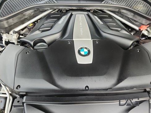 Used 2015 BMW X6 xDrive50i image 27