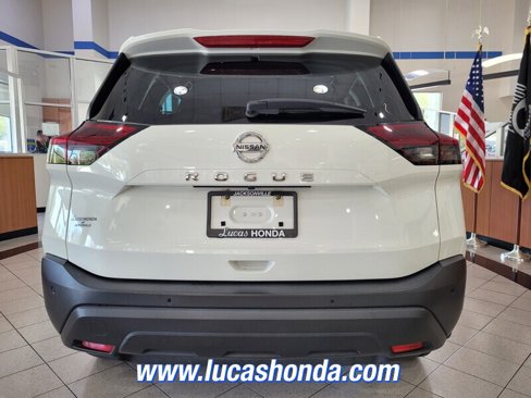 Used 2021 Nissan Rogue S image 5