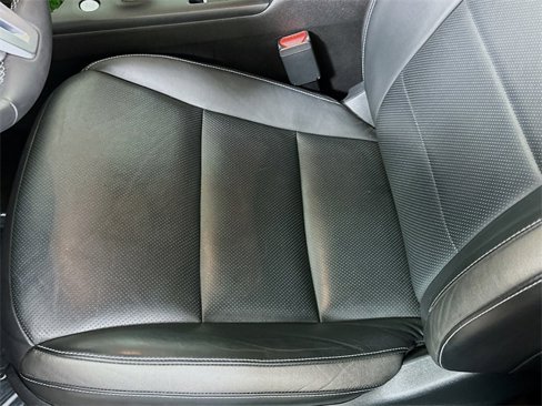 Used 2019 INFINITI QX50 Essential image 17