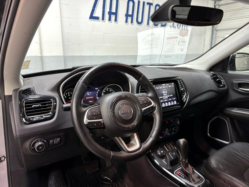 Used 2017 Jeep Compass Limited image 11