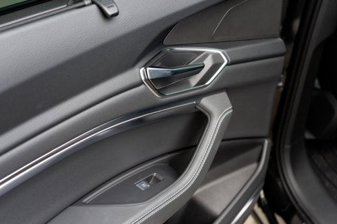 Used 2024 Audi Q8 e-tron Prestige w/ Prestige Package image 37