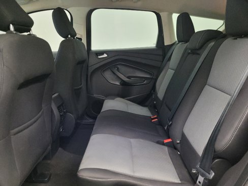 Used 2019 Ford Escape SE image 18