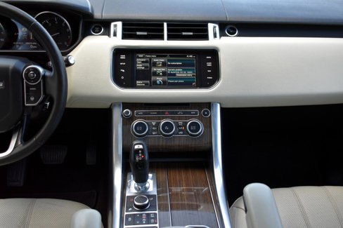 Used 2015 Land Rover Range Rover Sport HSE image 19