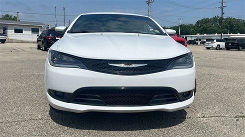 Used 2016 Chrysler 200 S image 8