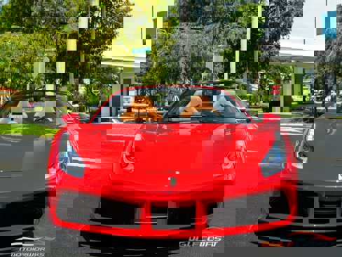 Used 2019 Ferrari 488 Spider image 6