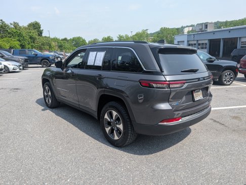 Used 2022 Jeep Grand Cherokee Limited 4xe image 30