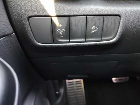 Used 2022 Hyundai Kona N image 16