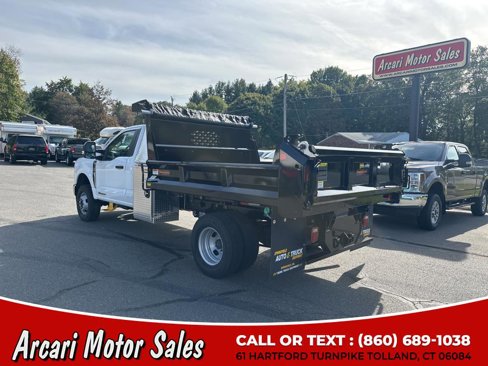 Used 2024 Ford F350 XLT image 3